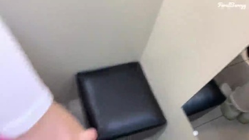 Apácska bezárta a szobát és popócskába kúrt Thumb
