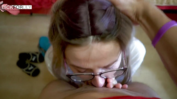 A popójáért cserébe nálam tölthette az éjszakát a mostohahúgicám Thumb