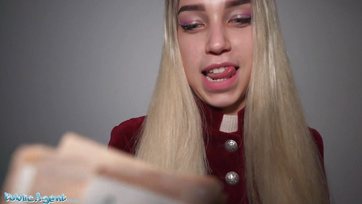 Utca ügynök furulyáztatja a fullos 20 esztendős tinilányt Thumb