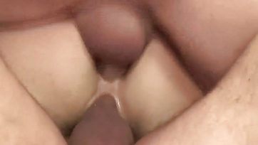 Végigmentek a darázsderekú magyar származású bébi összes lyukán a keményfarkú fickók Thumb